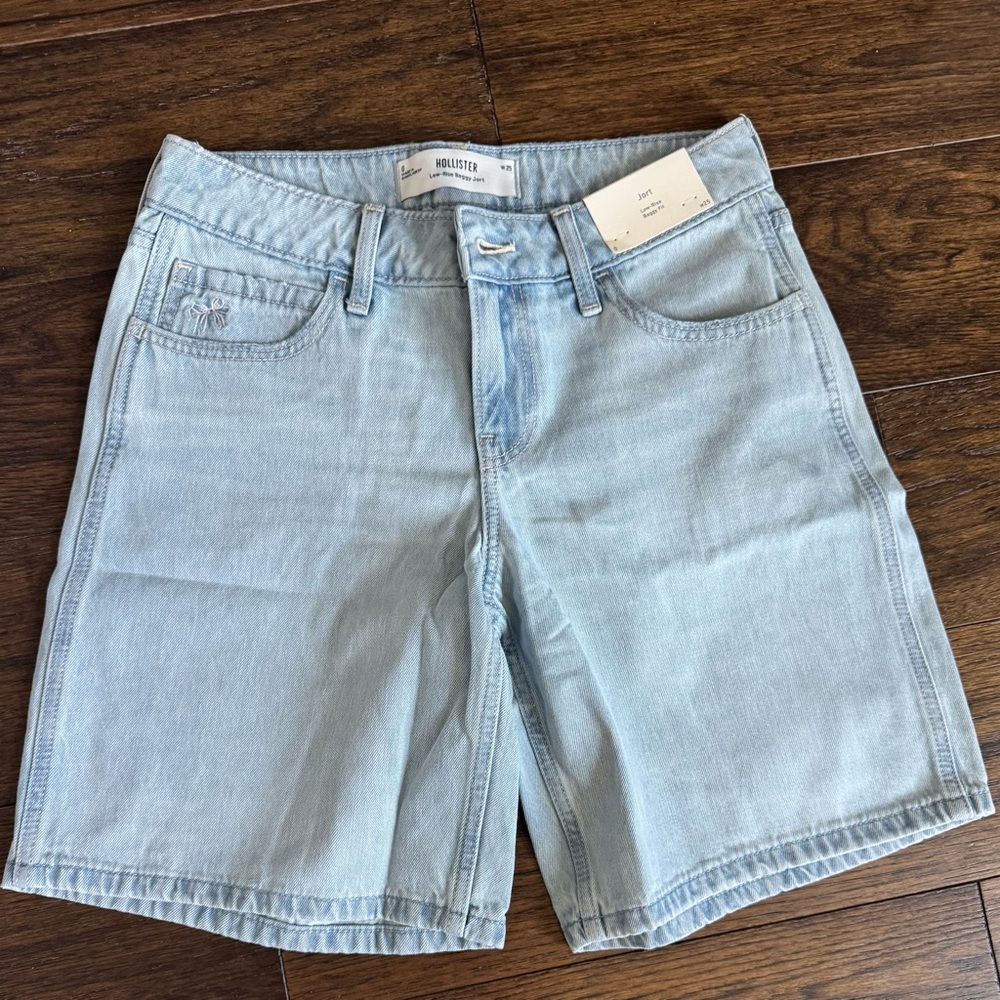 Hollister Women's Light Blue Jean Shorts (new with tags)